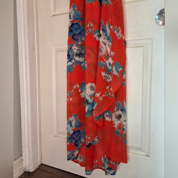 Pleated Waterfall Slit Maxi Dress - Picture 3 of 8